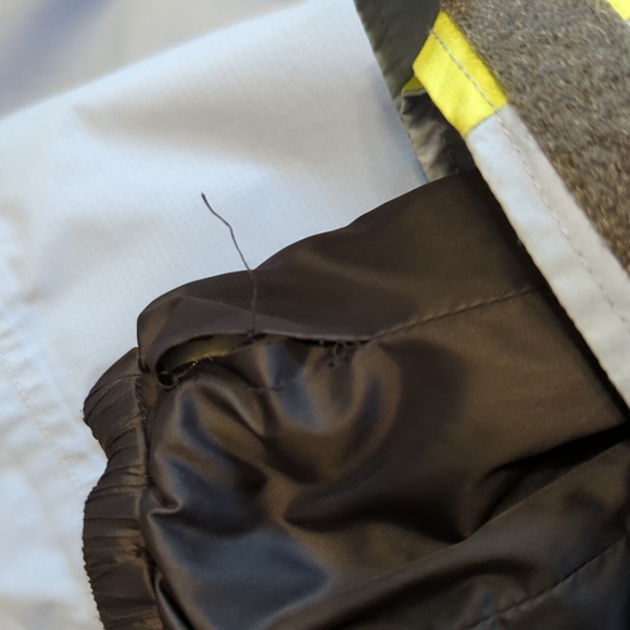 Columbia Ski Jacket, vintage - Picture 9 of 12